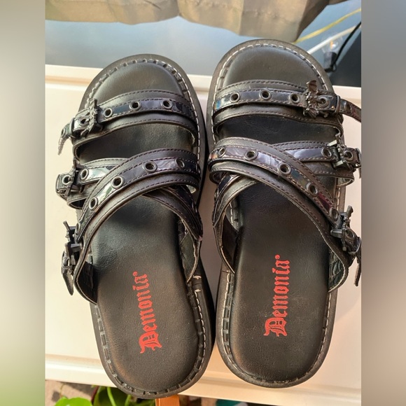 SOLD - Picture 6 of 7